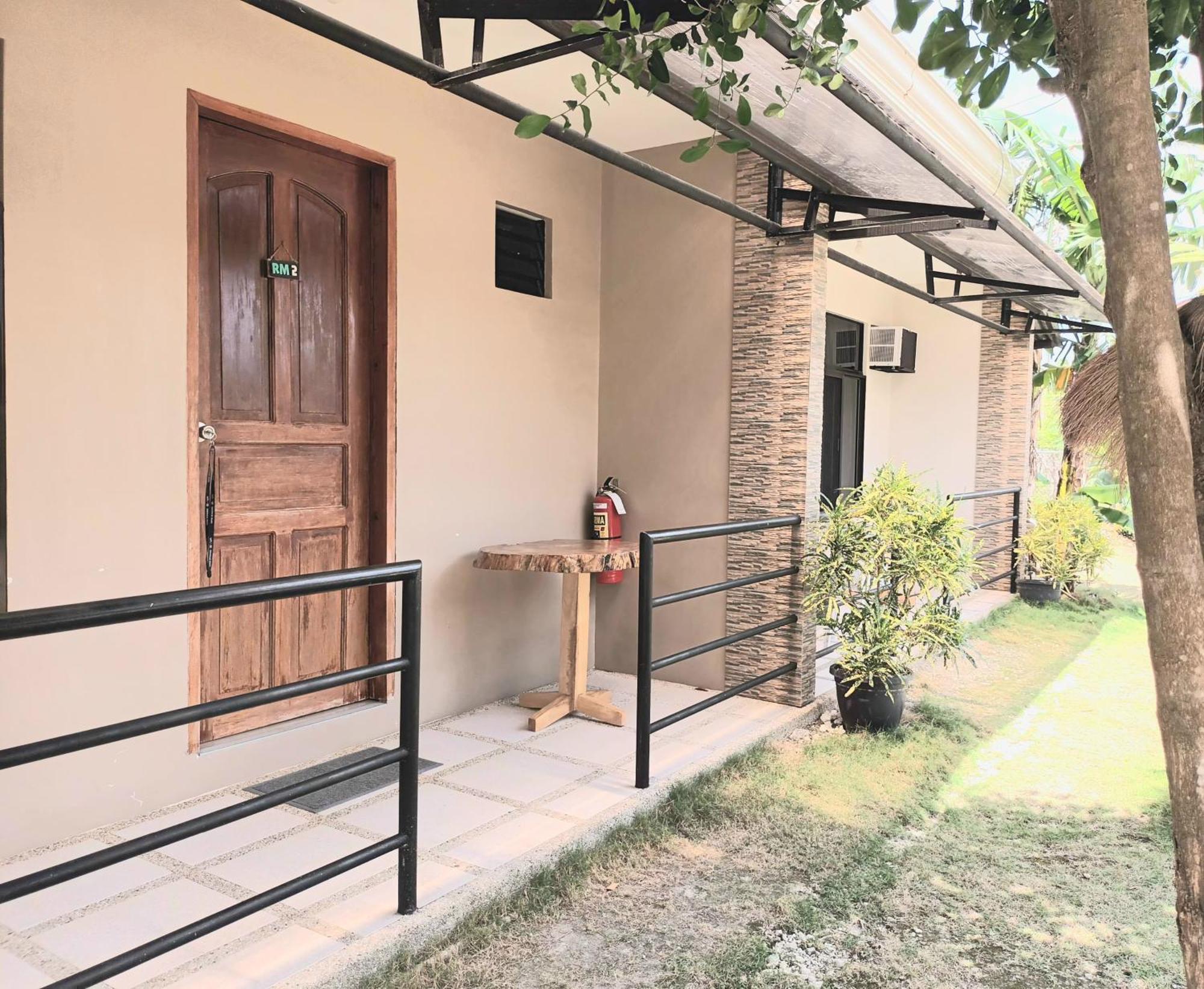 Grae'S Apartelle Moalboal Kültér fotó
