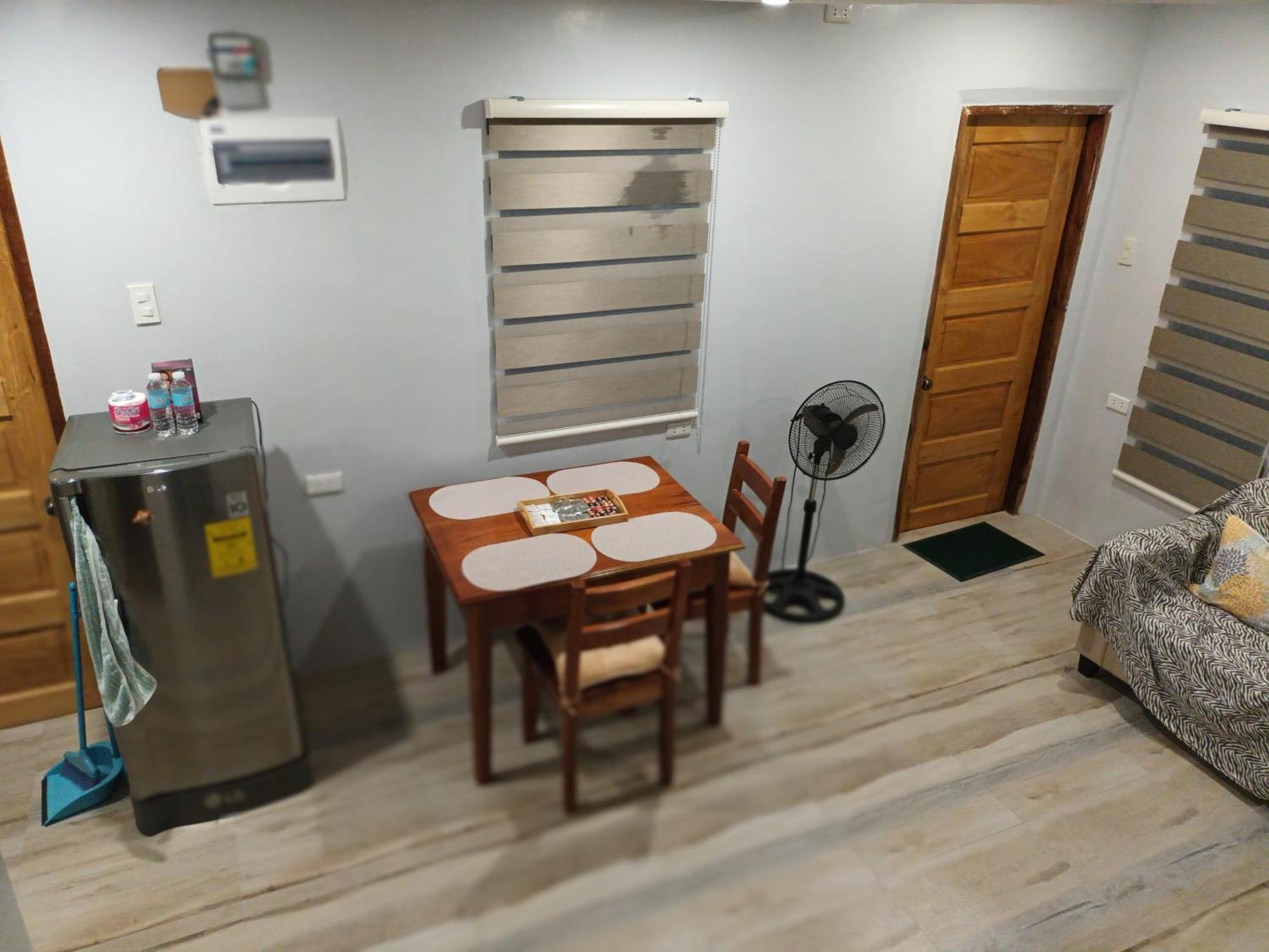 Grae'S Apartelle Moalboal Szoba fotó